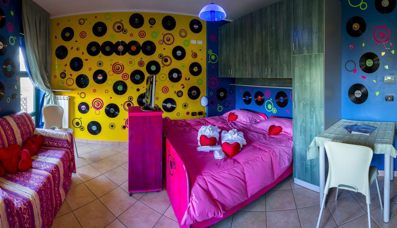 Front Hotel Motel Residence S חדר תמונה