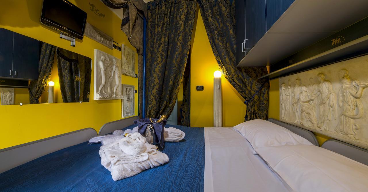Front Hotel Motel Residence S חדר תמונה