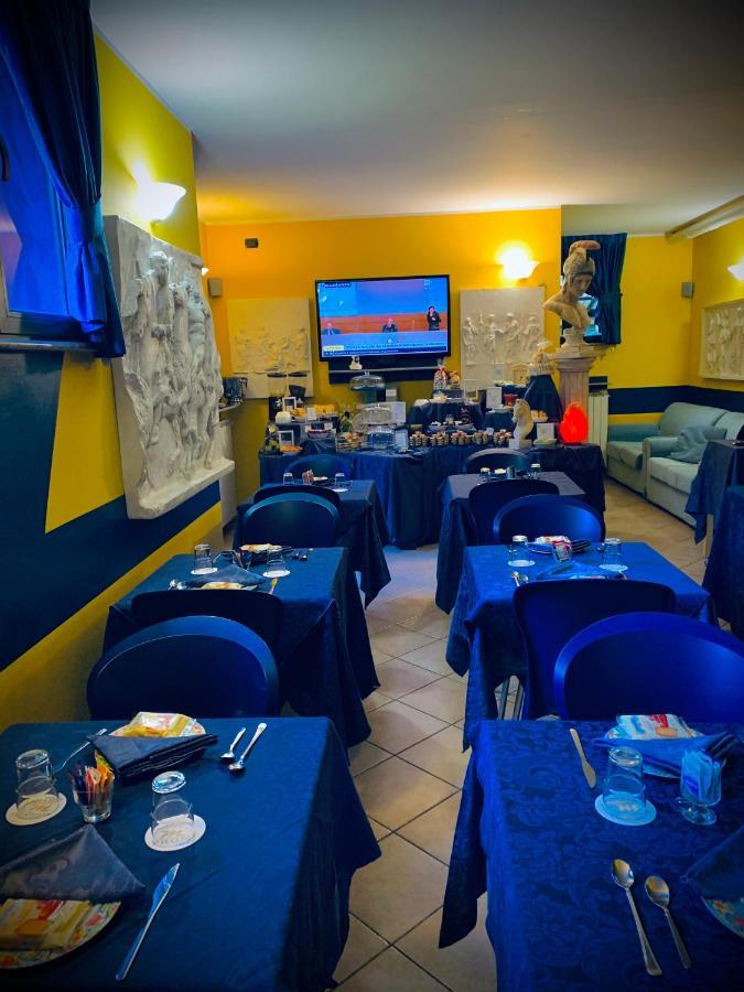Front Hotel Motel Residence S מראה חיצוני תמונה